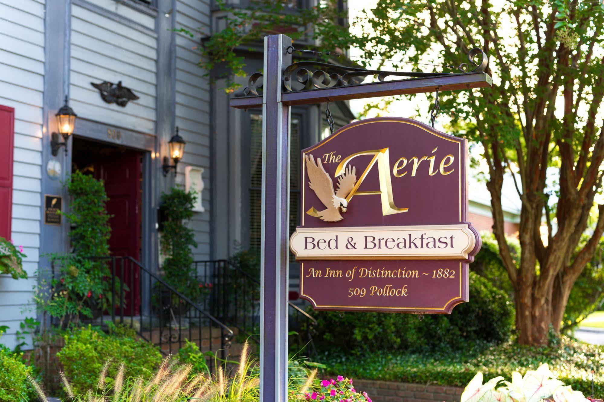 The Aerie Bed and Breakfast New Bern Buitenkant foto