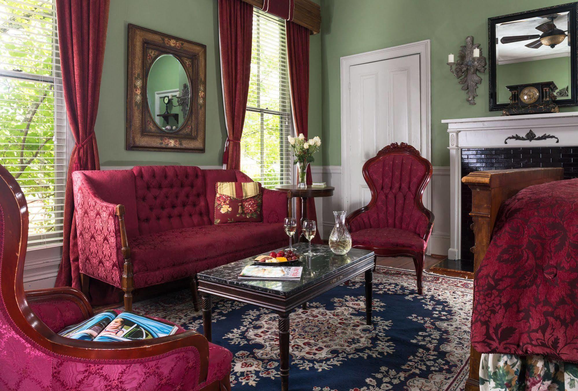 The Aerie Bed and Breakfast New Bern Buitenkant foto
