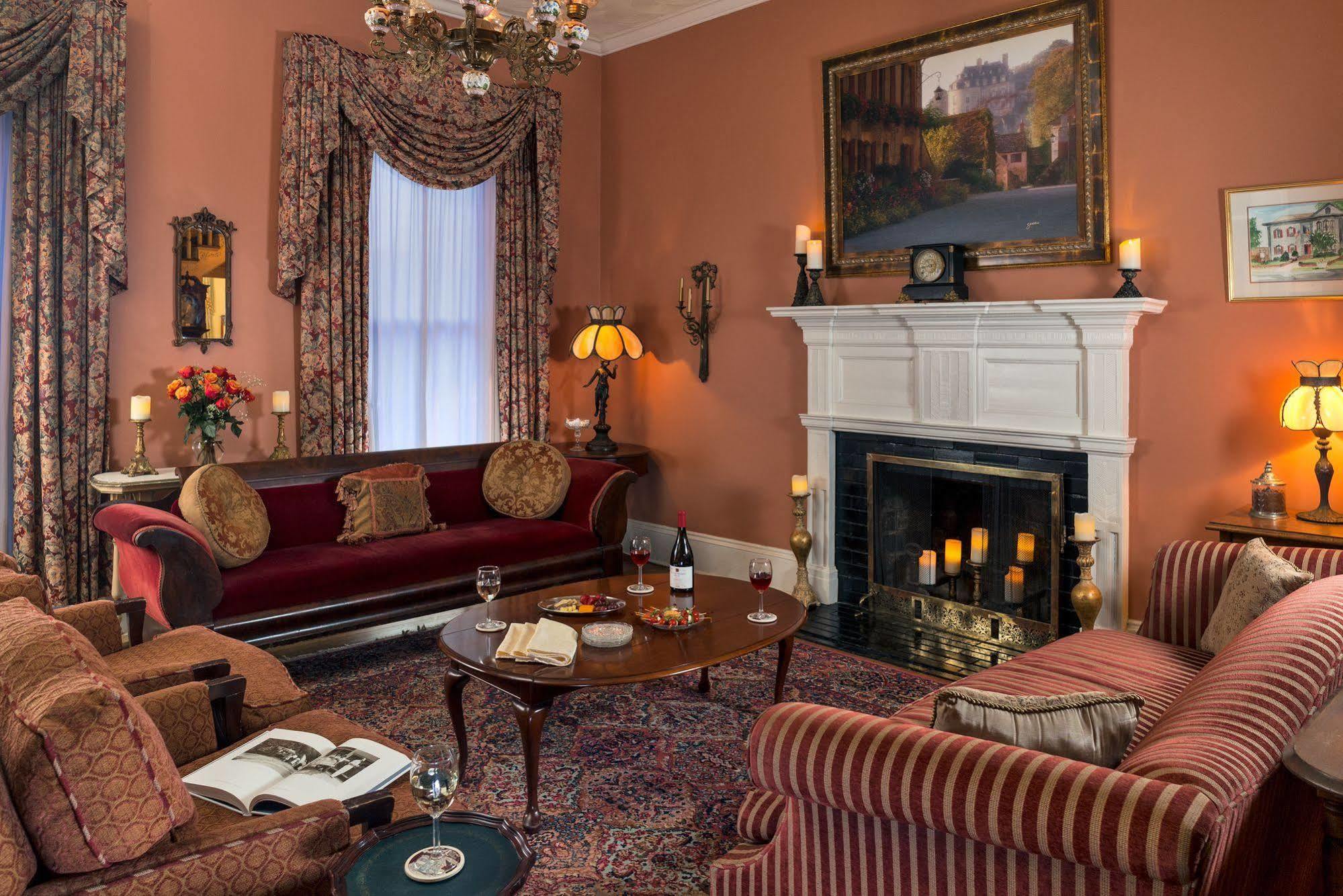 The Aerie Bed and Breakfast New Bern Buitenkant foto
